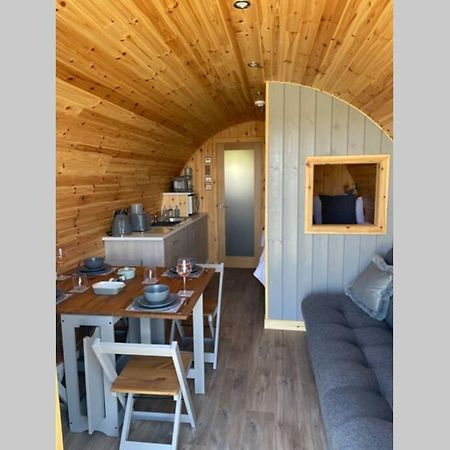 Allt Yelkie Pod Ceithir, Earlish Luaran gambar